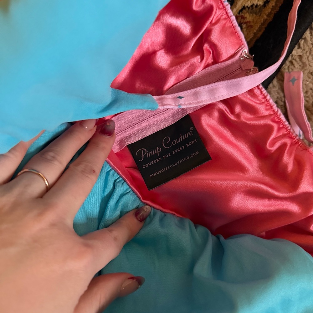 Rare sleeping beauty pin up dress - Picture 5 of 7